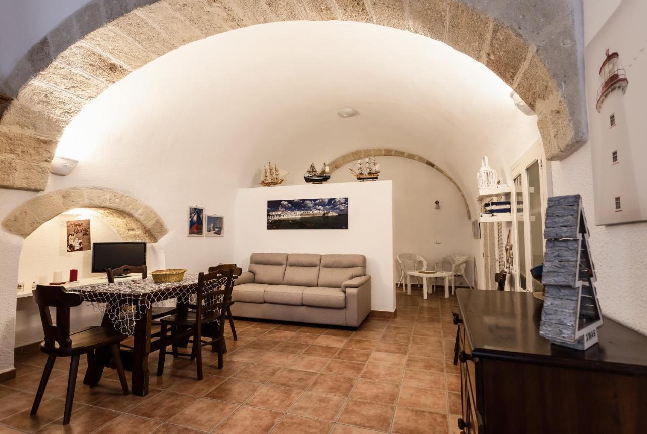 Alimarta Apartment Monopoli Exterior photo